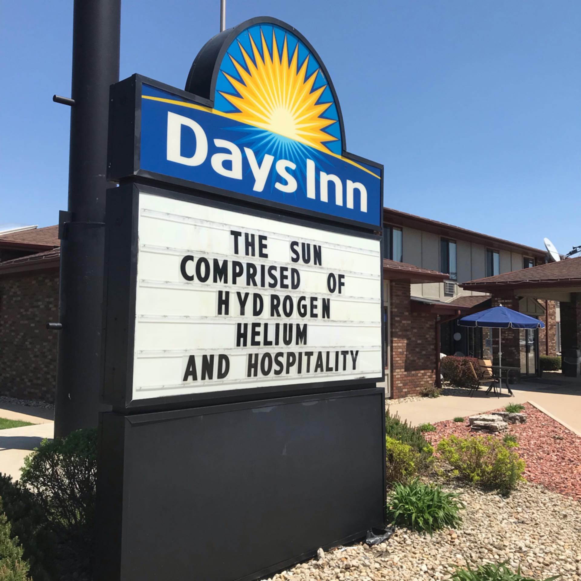 Days Inn Oglesby/Starved Rock