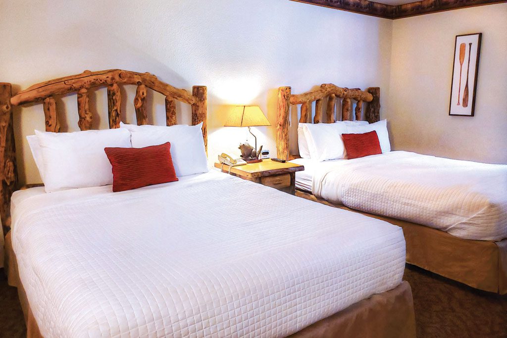 Grand Bear Resort at Starved Rock-Family-Suite